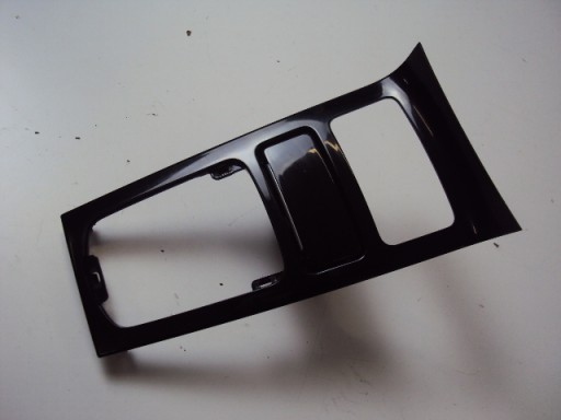 7P5863324F - РАМКА ДЕКОРУ ПЕРЕДАЧ PORSCHE CAYENNE 7P5 LIFT