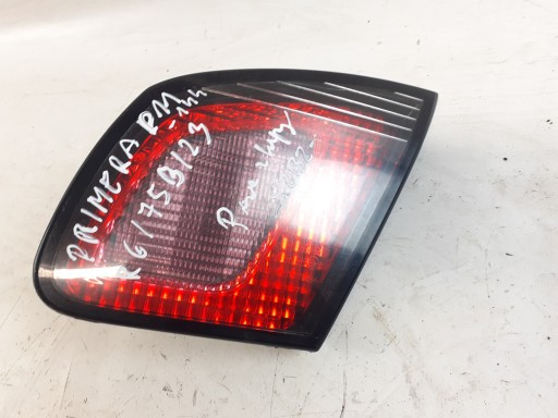 light right to the bonnet NISSAN PRIMERA P11