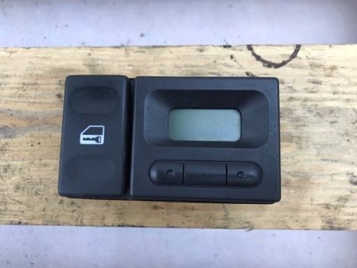 YWY100410 - Бортовые часы Land Discovery 2 II 99-04