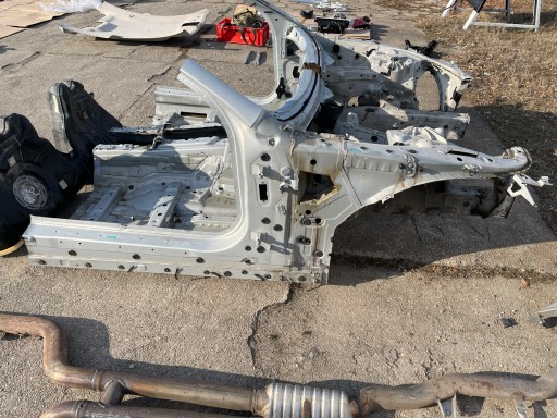 BMW 6 F13 F12 ЧЕТВЕРТЬ ПРАВОГО ПАЛЬЦА РАМКИ ПОРОГ