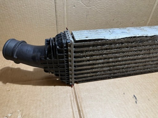 AUDI A4 B8 A5 8T radiator intercooler 8K0145805G