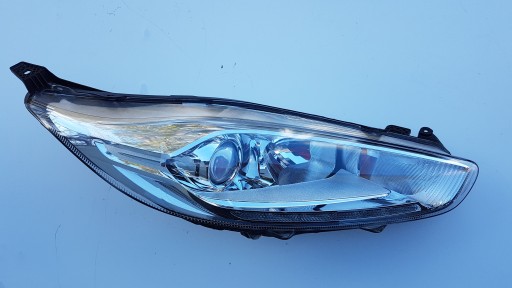 C1BB-13W029 - FIESTA MK7 LIFT ЛАМПА ПРАВАЯ СВЕТОДИОДНАЯ ЛИНЗА ОМ