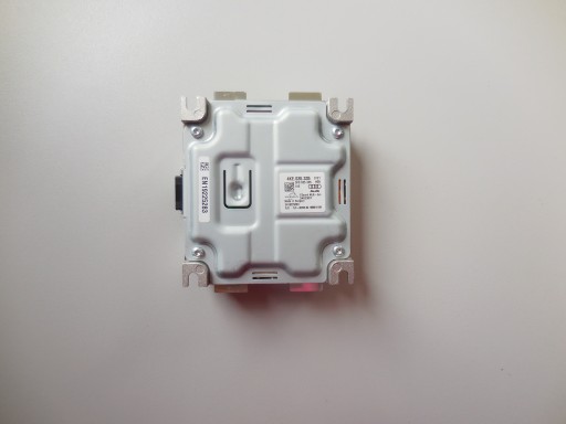 Контролер звуку двигуна audi e-tron 4ke035335