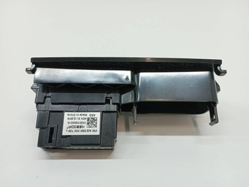 adapter USB 5Q0035726L Skoda Superb III (2015-)