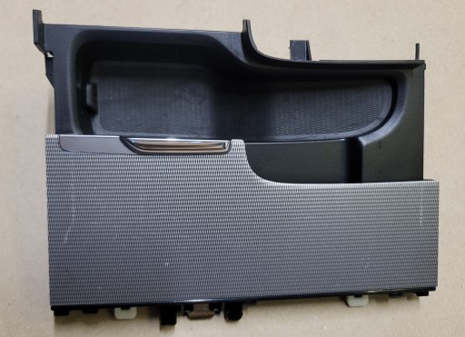 ashtray passenger compartment plato tunnel middle VOLVO XC60 II 31694582 OE