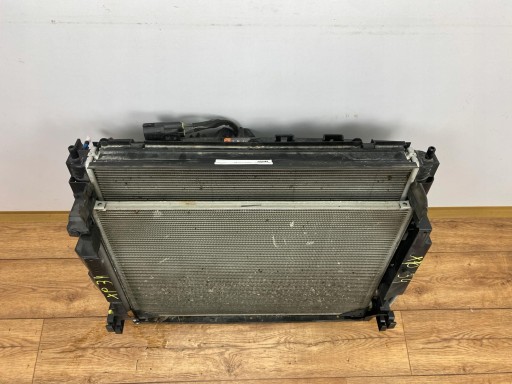 Komplet chladiče ventilátor vody klimy 6.2 Chevrolet Camaro 2016+ USA