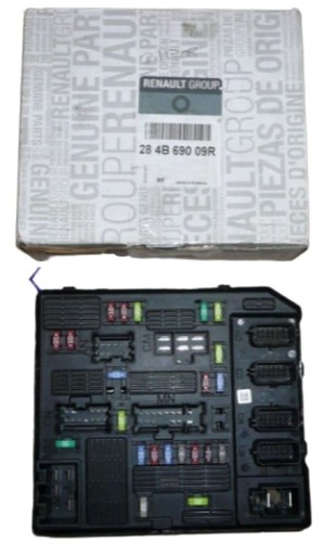 Блок запобіжників scenic 3 megane 284b69009r