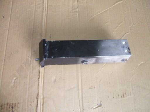 LEXUS LS460 LS600 ЗОНА РОЗДАВЛЮВАННЯ КРОНШТЕЙН ПІДСІДЕЛЬНИЙ ШТИР