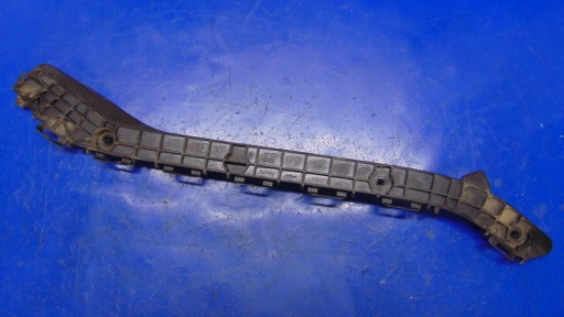 bumper bracket right rear part KOMBI TOYOTA AURIS II E18 13-18R