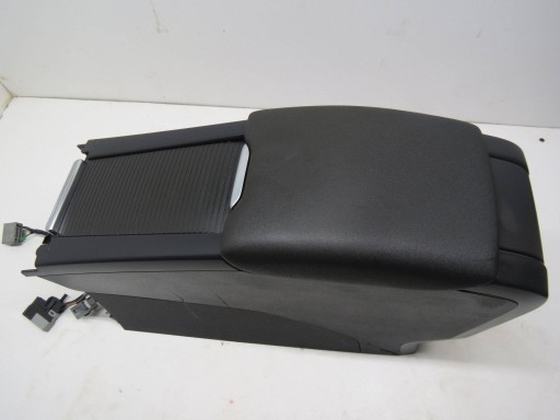 bracciolo TUNEL CASSETTO PORTAOGGETTI media VOLVO V60 e S60 II 30755596