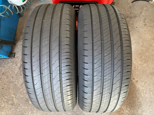 2 tyres summer 235/55R18 Goodyear EfficientGrip 2 SUV as new 8mm
