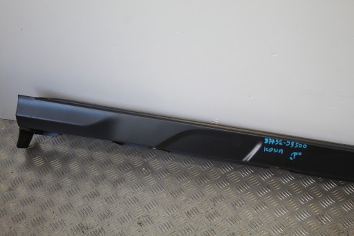 cap threshold threshold right HYUNDAI KONA