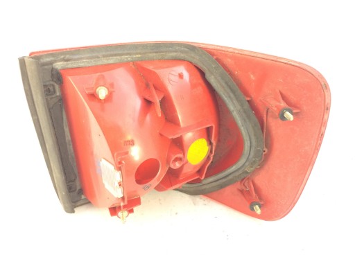 light rear AUDI 80 right 140338 AUDI