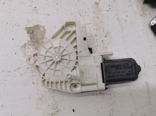 mini motor windows left front AUDI A4 B8 8K0959801A