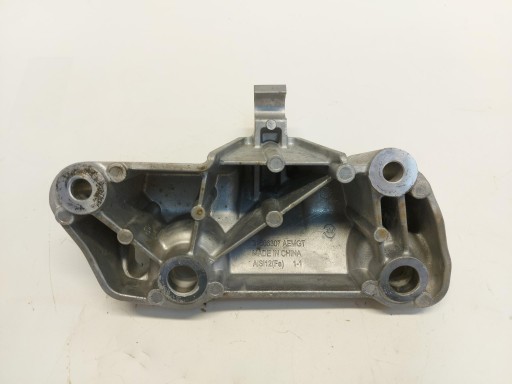 VOLVO XC40 LIFT holder engine mount 31686307