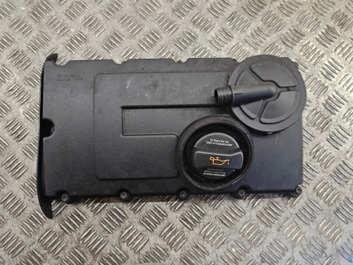 Abdeckung der Ventile Volkswagen Passat B6 2005 03G103475