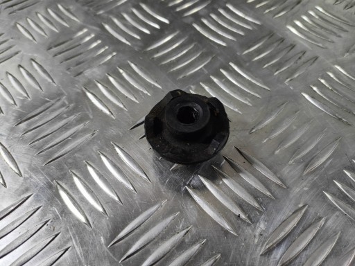 98467-240XXT - LEXUS RCF RC-F RC RC350 ГУМОВЕ КРІПЛЕННЯ РАДІАТОРА