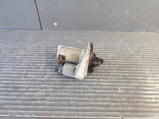 RENAULT CLIO V starter 233005993R