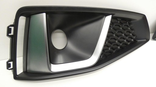 AUDI A4 B9 COMPETITION 8W0807682BA 8W0807681BA 19- KRATKI of a bumper front