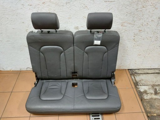 AUDI Q7 I 4L KANAPA TYŁ TYLNA III RZĄD SKÓRA ISOFIX FOTEL za