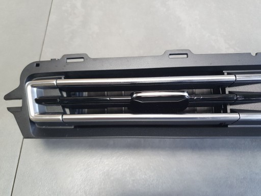 Audi A3 8Y grid air conditioning devices of the dashboard 8Y1820951B