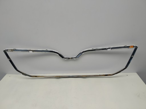 12-16r Skoda Octavia III chrom frame grille of a bumper front 5E0853761 grill