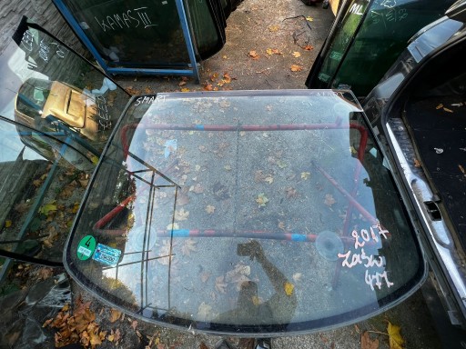 ЛОБОВЕ СКЛО SMART FORTWO