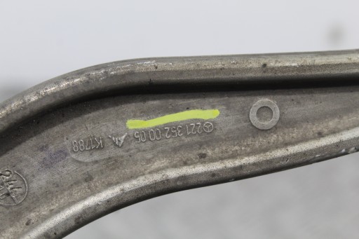 arm left rear part S-KLASA W221 LIFT A2213520005