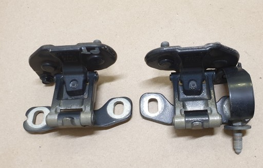 7080625 7080626 - Петля крышки багажника правая левая задняя BMW 1 E87