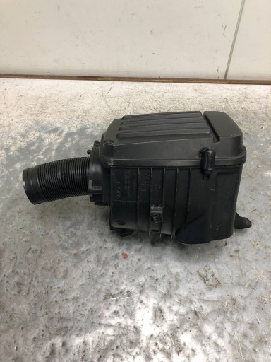 Gehäuse filter luft VW PASSAT B6 3C0129607S