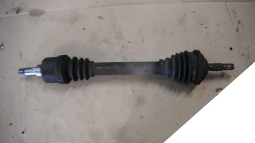 P07 - PEUGEOT 206 1.1 1.4 98-03 ПІВВІСЬ ЛІВИЙ