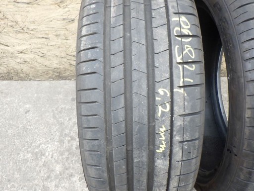 Pirelli P Zero 255 40 R21 102W 2024 guma letnia