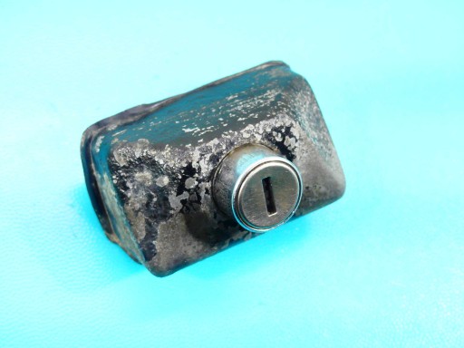 Ручка замка двери задняя MERCEDES 123 W123