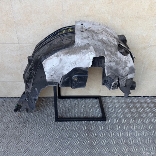 mudguard rear. left CITROEN C4 X C4 III 9831256780