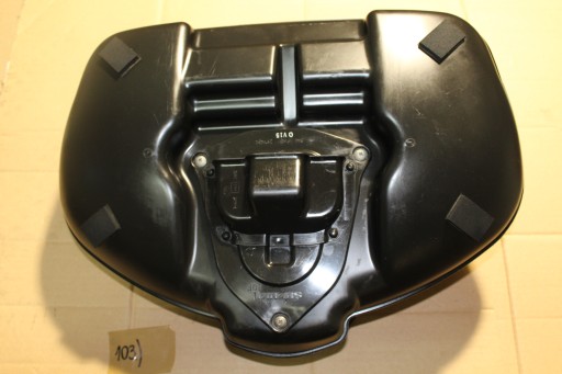 C90TT.AIRBOX - VL 1500 BOULEVARD C90 05-09 Airbox корпус фильтра