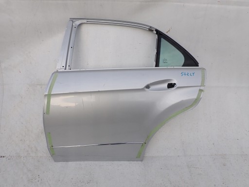 MERCEDES W212 E-KLASA sedan door left rear part rear.