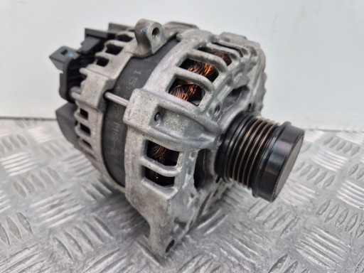 Mercedes CLA180 C117 X117 W117 alternator M270.910 A0009061903