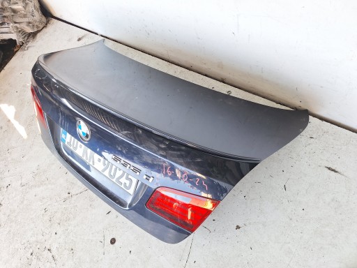 BMW 5 F10 10-17 boot door A89/5