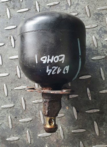 Аккумулятор давления mercedes w124 00378017/28