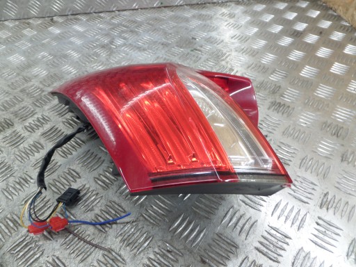CITROEN DS5 LIFT light right rear part W fender