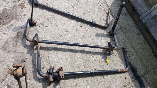 Передний стабилизатор поперечной устойчивости tga tgx 81437220094