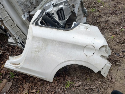 1607471380 - Peugeot 208 3d 12- заднє ліве крило