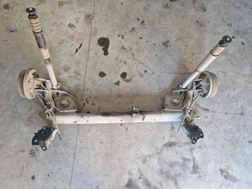 2013 - Задняя подвеска dacia sandero 2 ii с балкой