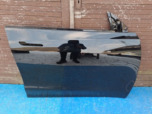 1501462-EC-A - Правая входная дверь tesla model y 2020r->