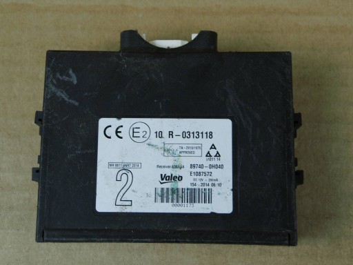Toyota Aygo II AB40 module computer control unit of a lock central 89740-0H040