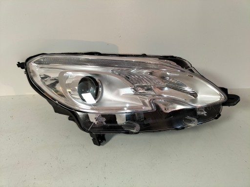 light front reflektor right PEUGEOT 2008 13-16
