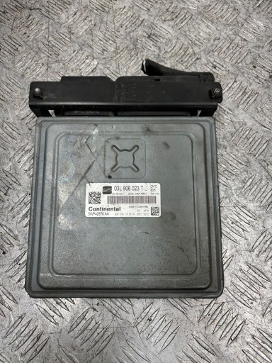 control unit of the engine computer SEAT IBIZA 6J 1.6 TDI 03L906023T