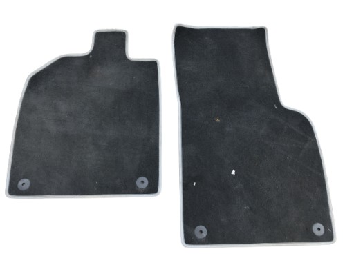 AUDI R8 5.2 PLUS Велюрові килимки оригінальні