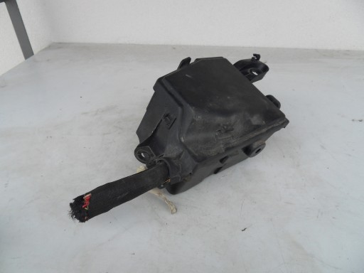 8200790432 - Dacia duster i 09-13 1.6 16v полный блок предохранителей