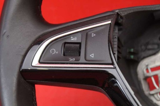 lenkrad SKORZANA MULTIFUNKCJA 5E0419091BQ SKODA KAMIQ 19